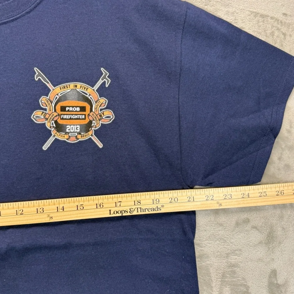 FDNY‎ First In Five Prob Firefighter 2013 Graphic T-Shirt Navy Blue Mens Large